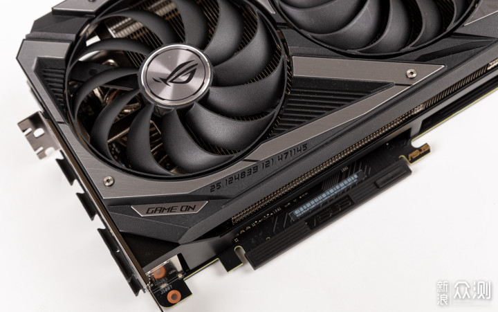 白色全塔的魅力海盗船7000x装机c8e3080ti