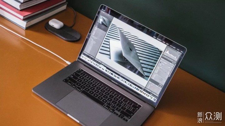 MacBook Pro 16磬_ڲ