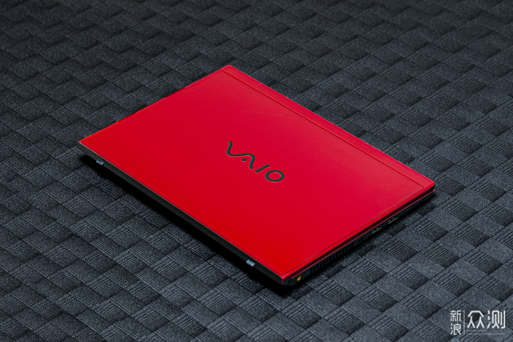 不到1KG的高颜值笔电？VAIO SX12 限量版体验_新浪众测