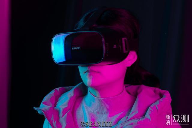 VR世界更近了一步：大朋DPVR P1 Pro 4K一体机_新浪众测