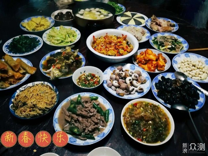 【2020美食】盘点南北方年夜饭，您爱哪桌？_新浪众测