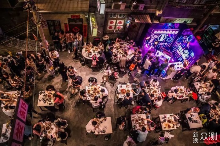 长沙的这家网红餐馆，是全亚洲最大的龙虾馆_新浪众测