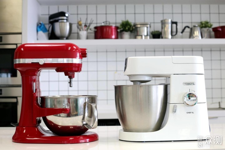 厨师机硬核评测，KitchenAid&Kenwood哪个更好_新浪众测