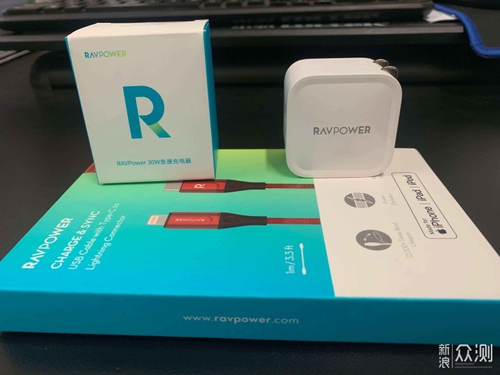 小巧与实用：RAVPower 30w快充初探_新浪众测