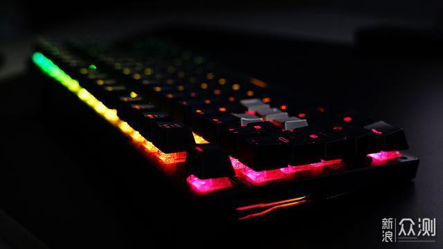 快！微星GK70机械键盘Cherry银轴版体验分享_新浪众测