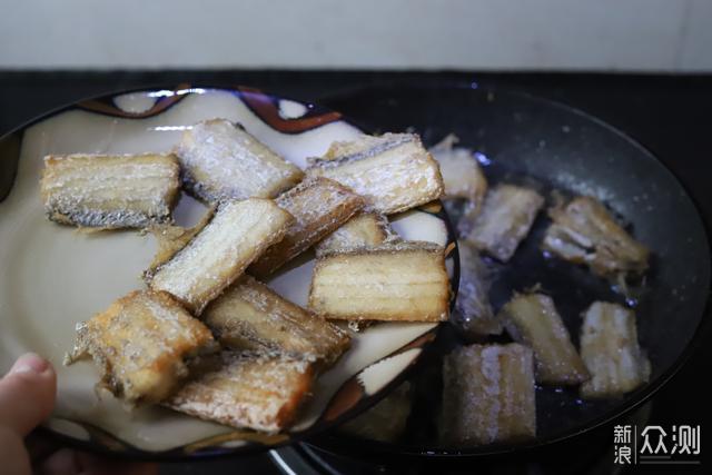 冻带鱼最好吃的做法，一看就明白，鲜香美味_新浪众测