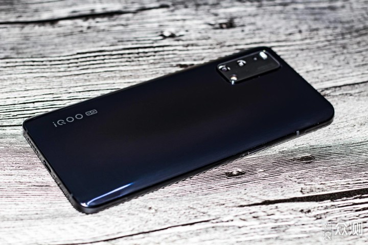 vivo iQOO 3体验：一专多能哪能样样精通_新浪众测