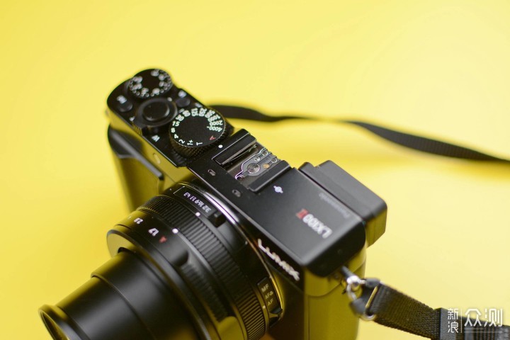 单反的最佳替代方案，松下LX100M2相机评测_新浪众测