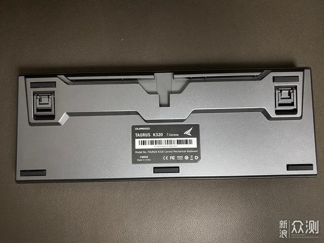 杜伽K320白光版银轴机械键盘使用体验_新浪众测
