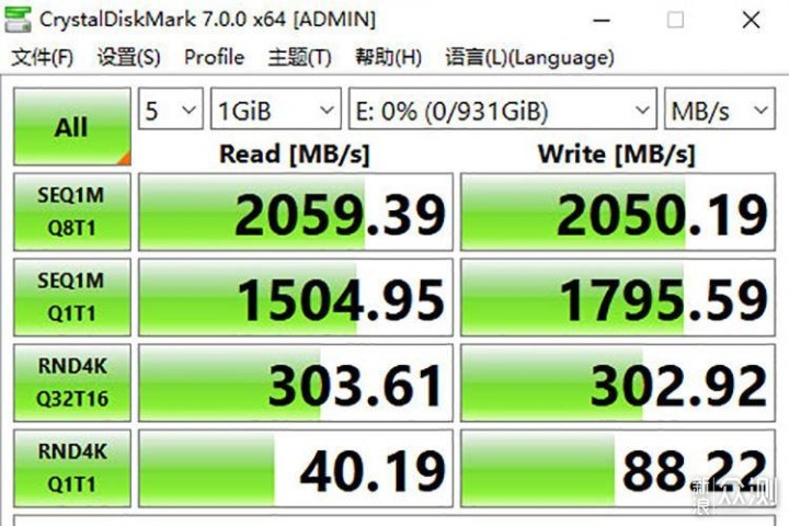 西部数据 WD_BLACK P50游戏硬盘上手评测_新浪众测