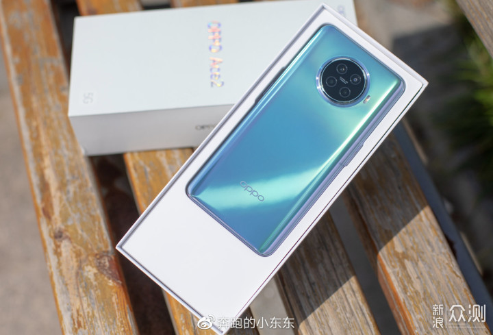 OPPO Ace2开箱评测，又美又能打的游戏手机_新浪众测