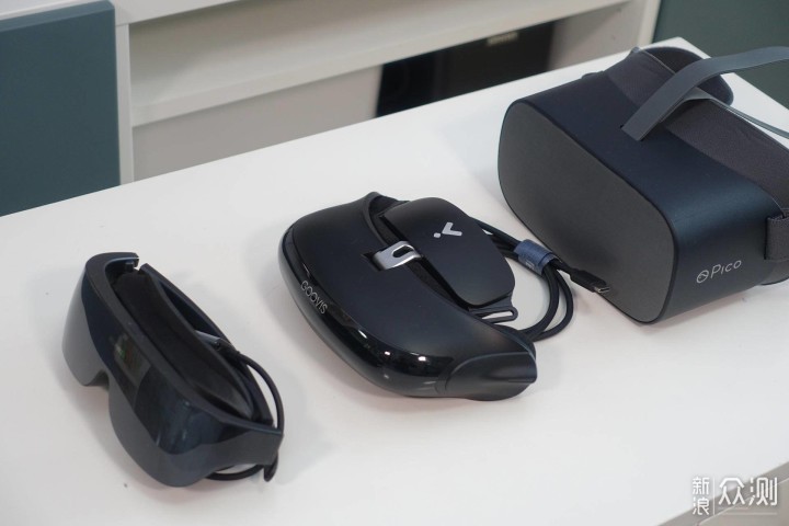 华为VR、GOOVIS、Pico VR三款便携头显横评_新浪众测