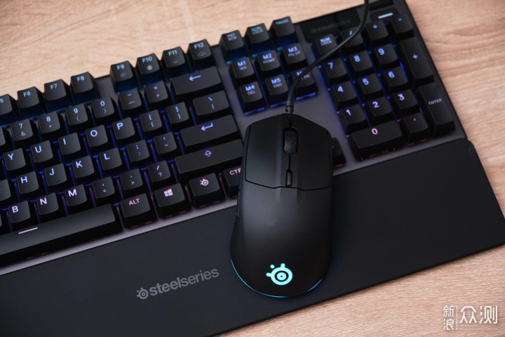 爷青回！入手赛睿Apex5机械键盘＆Rival3鼠标_新浪众测