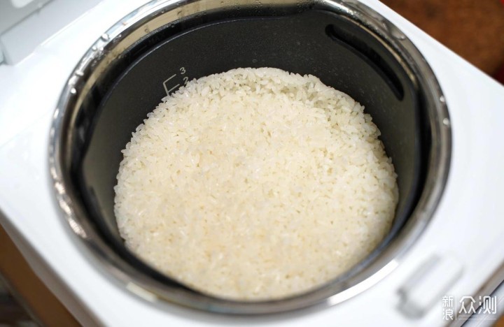 就为了多吃一碗米饭，臻米X6脱糖电饭煲体验_新浪众测