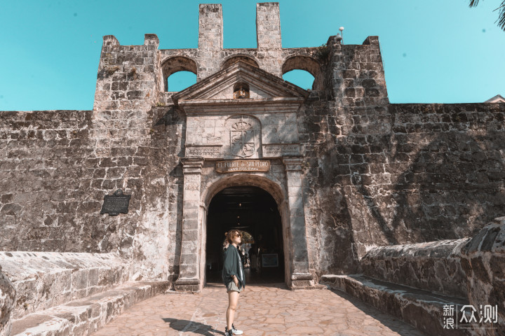 西班牙在宿雾建造的第一个城堡，面积很小但闻名菲律宾，风景优美