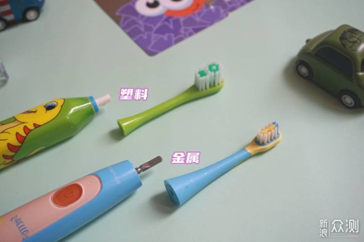 罗曼x熊出没联名款儿童电动牙刷专属呵护牙齿 _新浪众测
