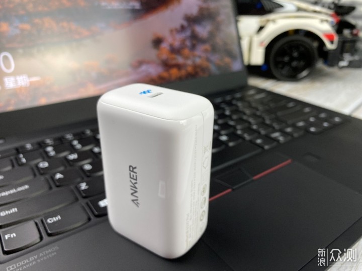 Anker65W充电器：没有氮化镓，依然能做小做强_新浪众测