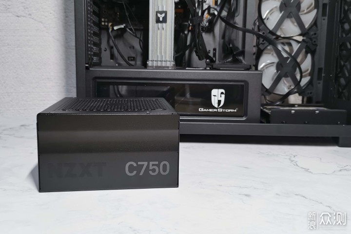 RTX2080S要多少瓦电源才行？恩杰C750电源简测_新浪众测