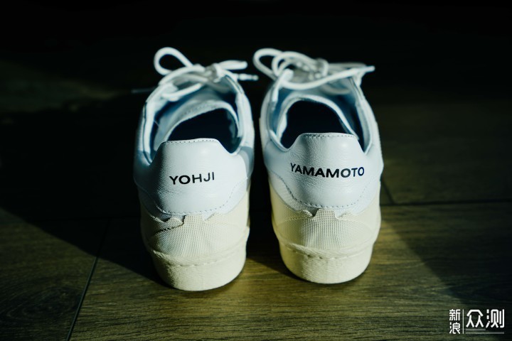 肉身亲测12个品牌鞋款，能陪你走遍全世界。_新浪众测