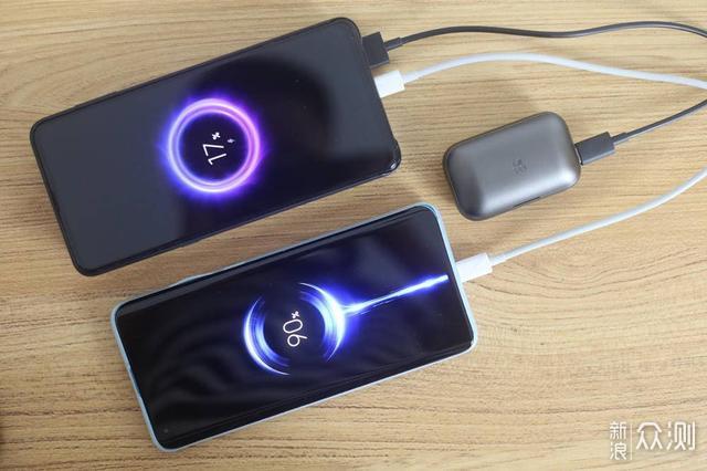 适合安卓苹果双持党，紫米推出无线移动电源_新浪众测