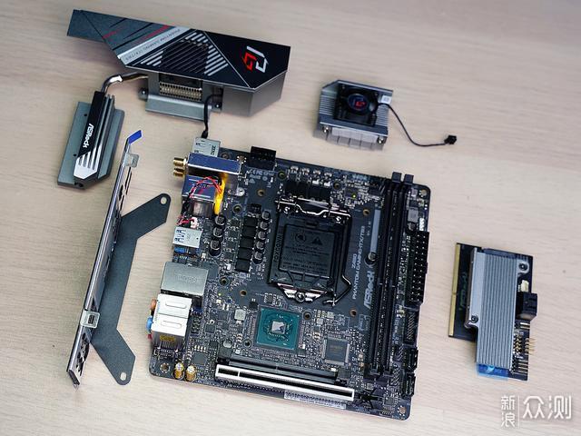 顺便晒晒Phantom Gaming-ITX_新浪众测