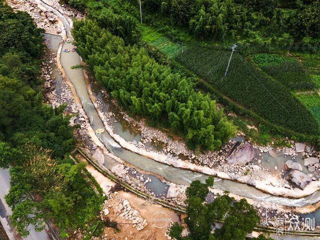 杭州周边可玩的漂流，桐庐虎啸峡漂流_新浪众测