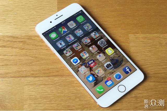 苹果放大招，iPhone SE再迎跳水价，入手值了_新浪众测