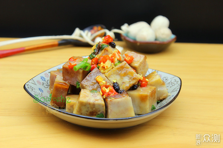 它是碱性食物，用电饭锅煮只需3步，香辣软糯_新浪众测