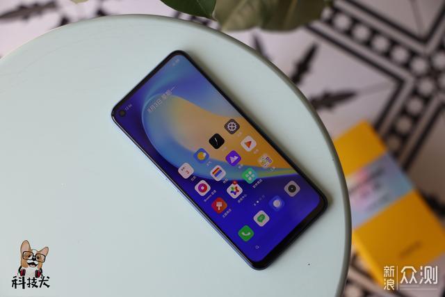 realme 真我V5 5G手机评测；天玑720性能出色 _新浪众测