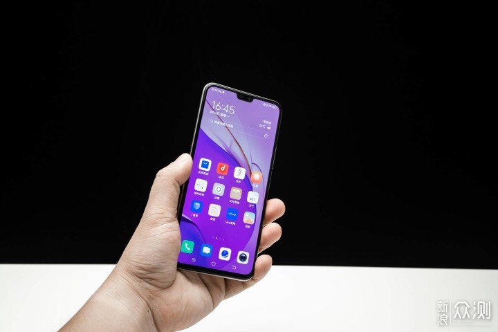 vivo S7 快速上手：依旧主打自拍_新浪众测