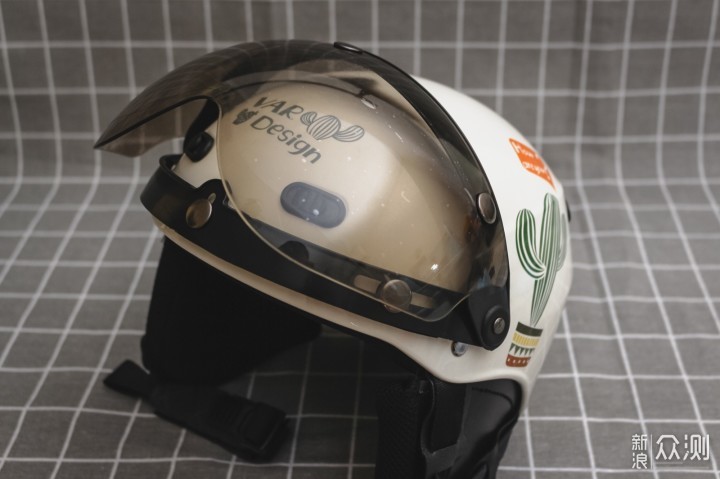 响应“一盔一带”，入手VAR电动车头盔简单晒_新浪众测