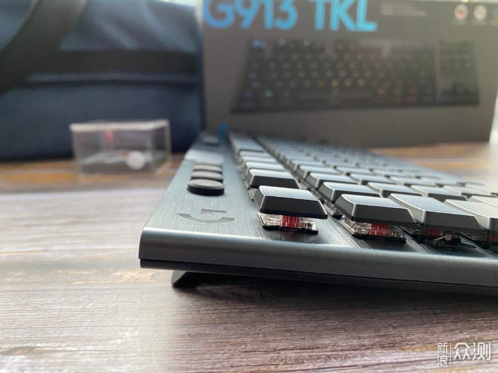 矮轴机械键盘之罗技新旗舰G913 TKL上手记_新浪众测