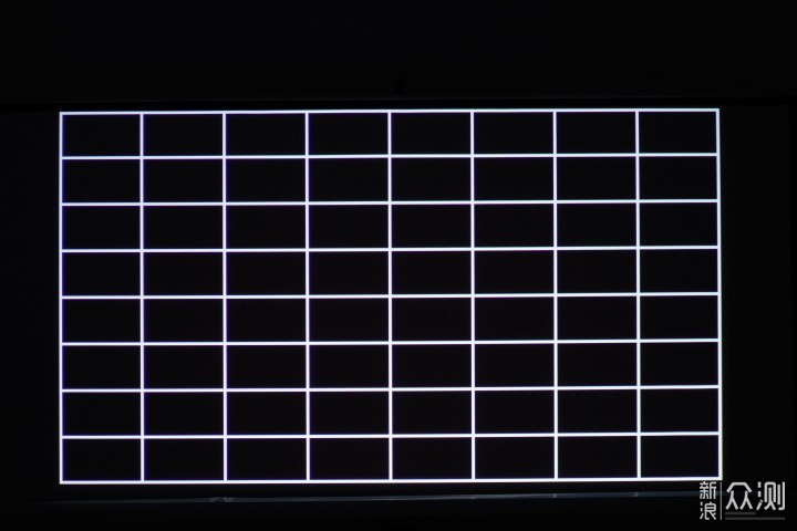 一步到位，畅享4K——明基W2700家用投影仪_新浪众测