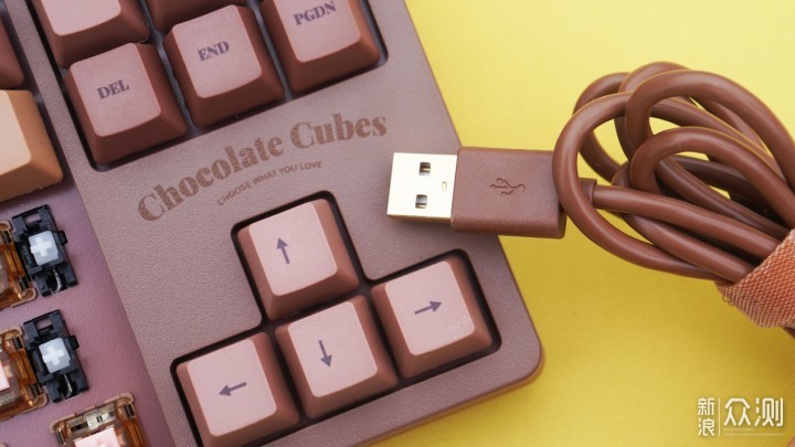 粉轴手感如何?黑爵巧克力有线键盘体验点评_新浪众测