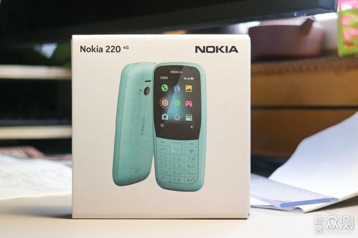 Nokia 220，经典4G功能备用机_新浪众测