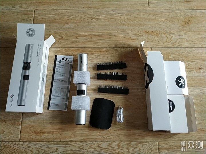 #初秋#积分换好物-WOWSTICK SD 螺丝刀套装_新浪众测