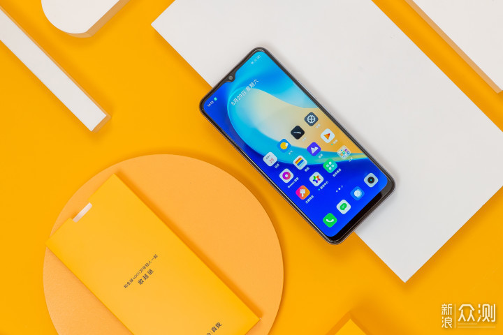 性价比最高的5G手机——realme 真我V3体验_新浪众测