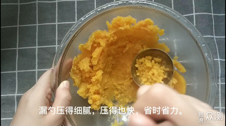 不用烤箱也能做的月饼，6个月宝宝就能吃！_新浪众测