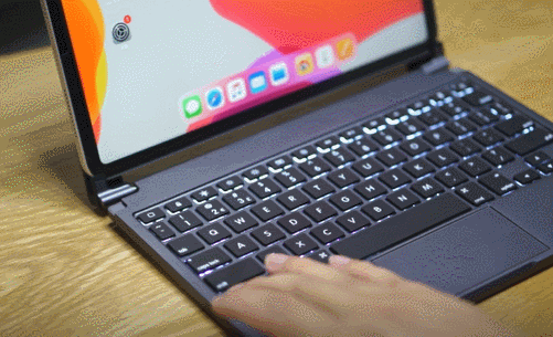 Brydge Pro+蓝牙键盘测评：秒变MacBook？_新浪众测
