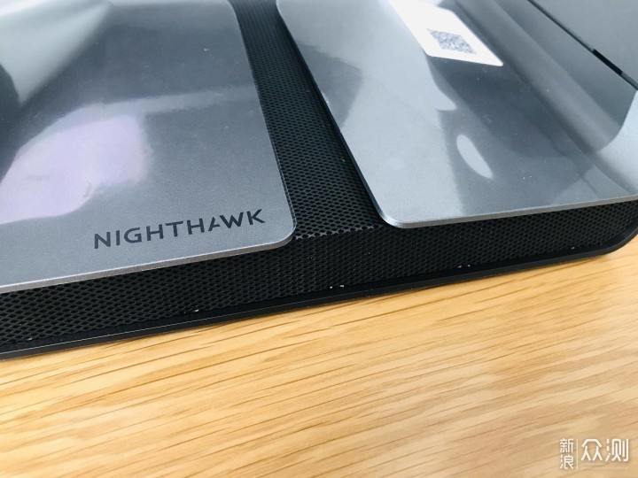 网件NightHawk RAX80 Wifi6路由器轻度体验_新浪众测