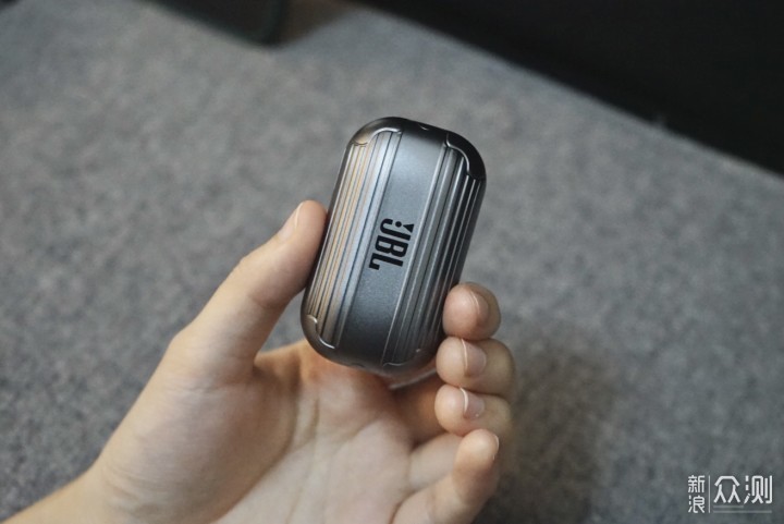 你的行李箱会“唱歌”吗？JBL T280TWSPLUS_新浪众测