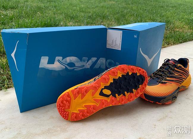 #大玩家#HOKA 羚羊4越野跑鞋大厚底中的扛把子_新浪众测
