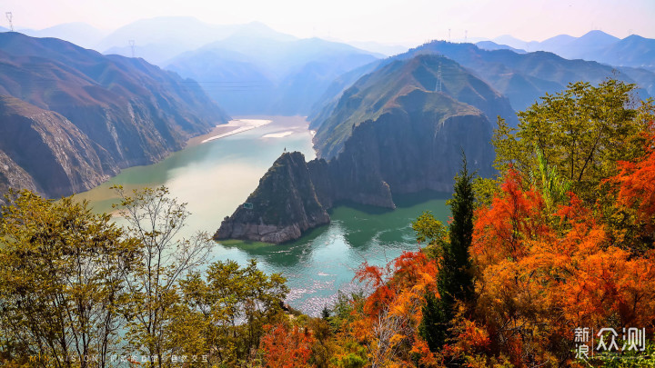 洮河与黄河交汇，形成“二龙戏珠“流向刘家峡_新浪众测