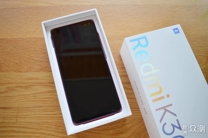 颜值出色，性能耐打！红米Redmi K30上手体验_新浪众测