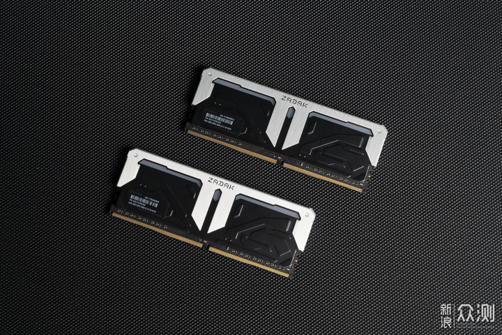 全新 AMD Ryzen 5000 系列 CPU 评测_新浪众测