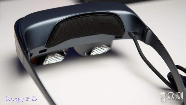 随身携带的200寸巨幕，4KAR智能眼镜使用体验_新浪众测