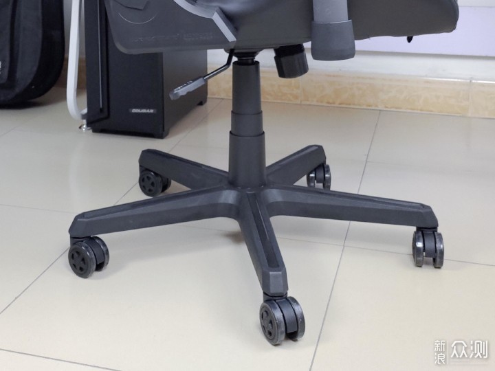让办公更舒适，DXRACER迪锐克斯Master大师椅_新浪众测