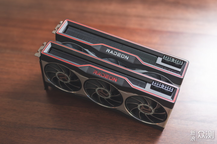 首测! 用Radeon RX6800系列显卡装一台小钢炮_新浪众测