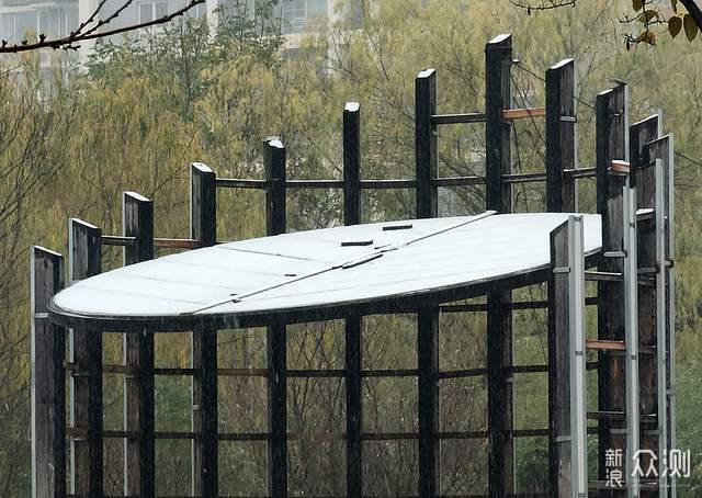 #双11晒单#用手机和三脚架拍北京的初雪_新浪众测