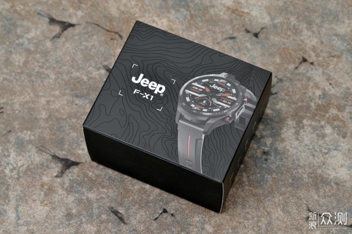 是手表也是手机 Jeep黑骑士智能手表小评_新浪众测